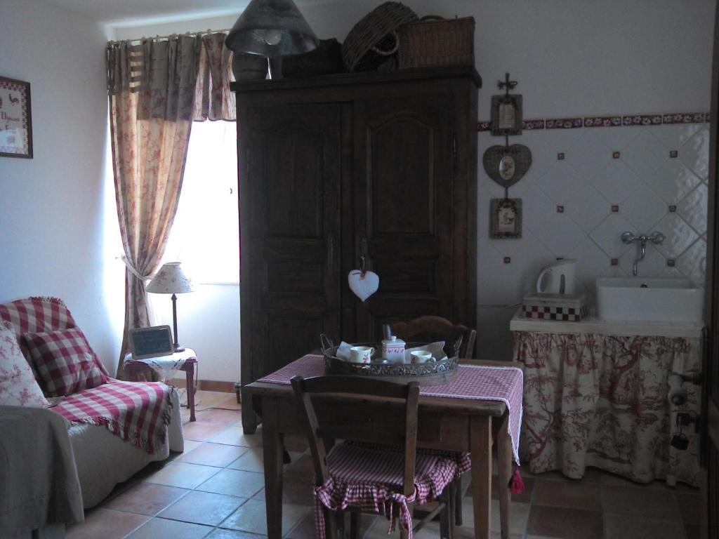 Blanzac  Au Bon Gre D'Hugoline B&B 외부 사진